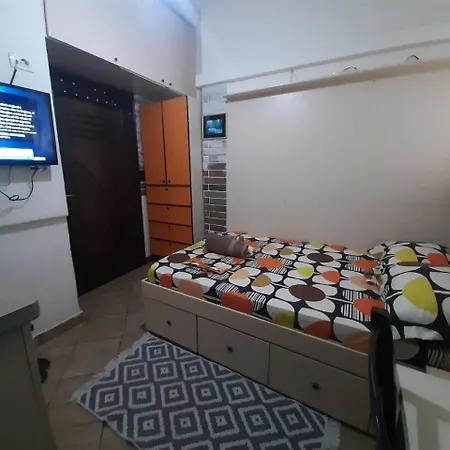 1-8 Lovely Quite Appartament Apartament Tirana