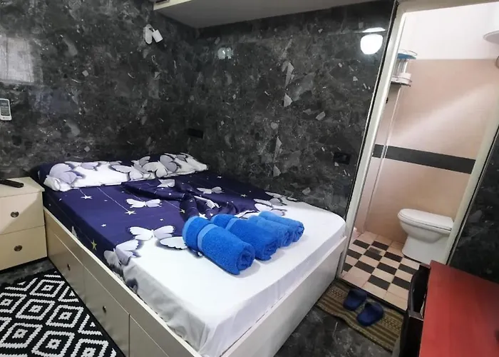 Apartament 1-8 Lovely Quite Appartament Tirana