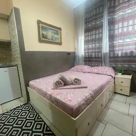 Apartman 1-8 Lovely Quite Appartament Tirana